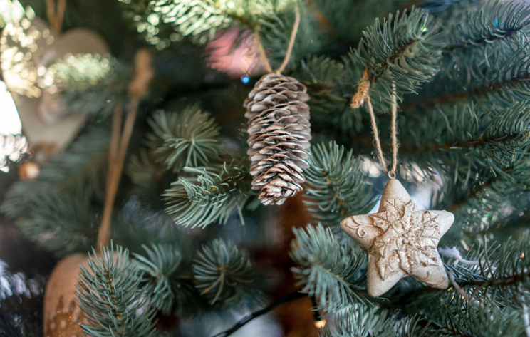 How Prelit Artificial Christmas Trees Can Improve Your Mental Health